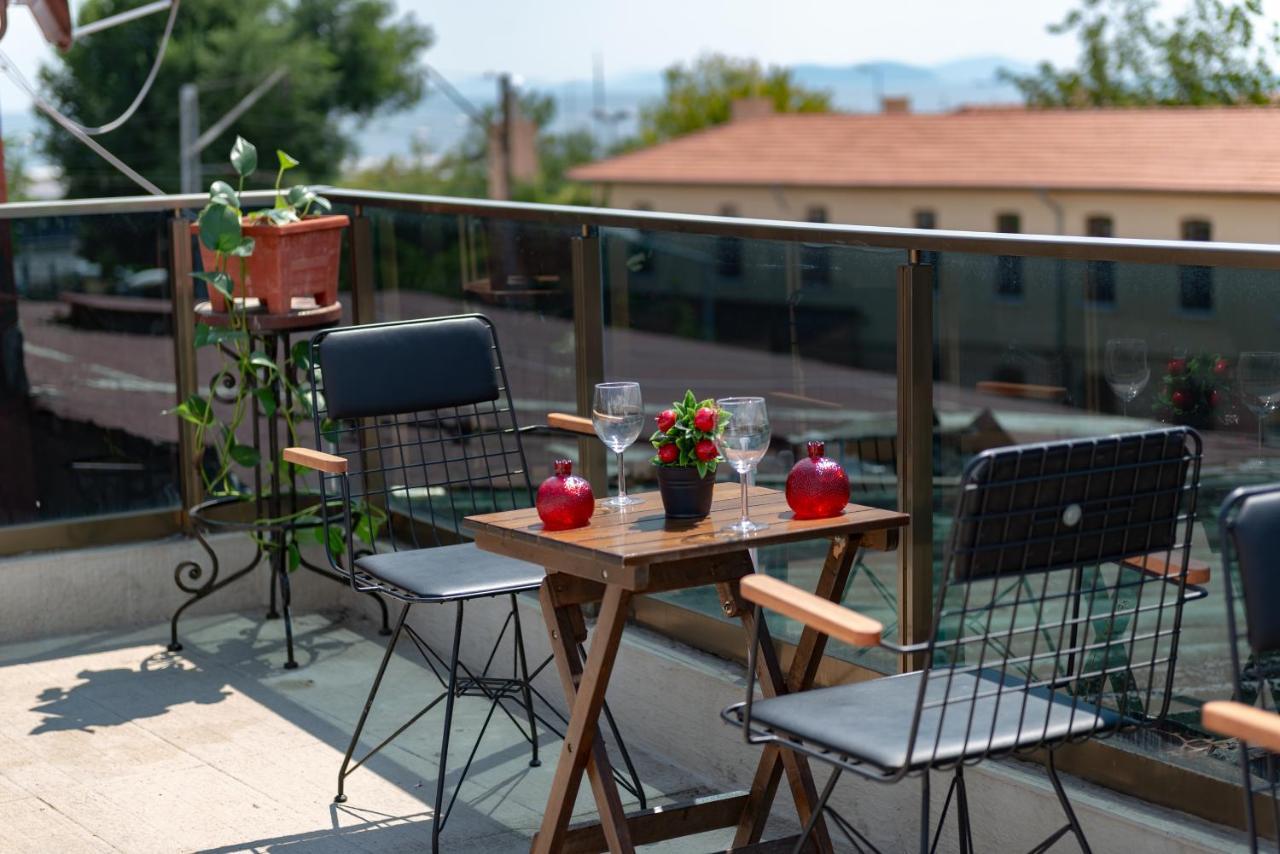 Nar Hotel Istanbul Bagian luar foto