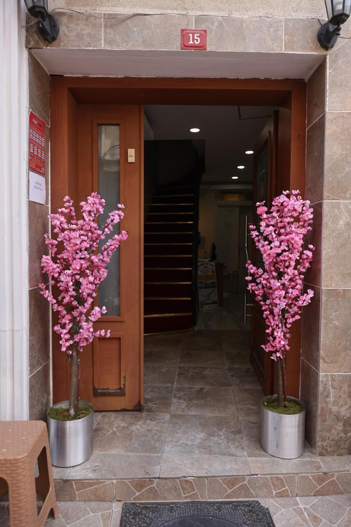 Nar Hotel Istanbul Bagian luar foto